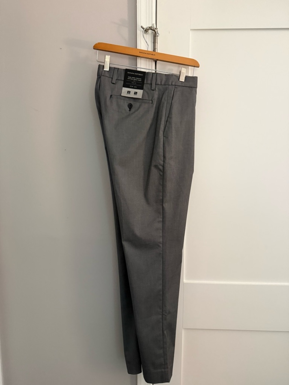Banana Republic Men's Charcoal Dress Pants